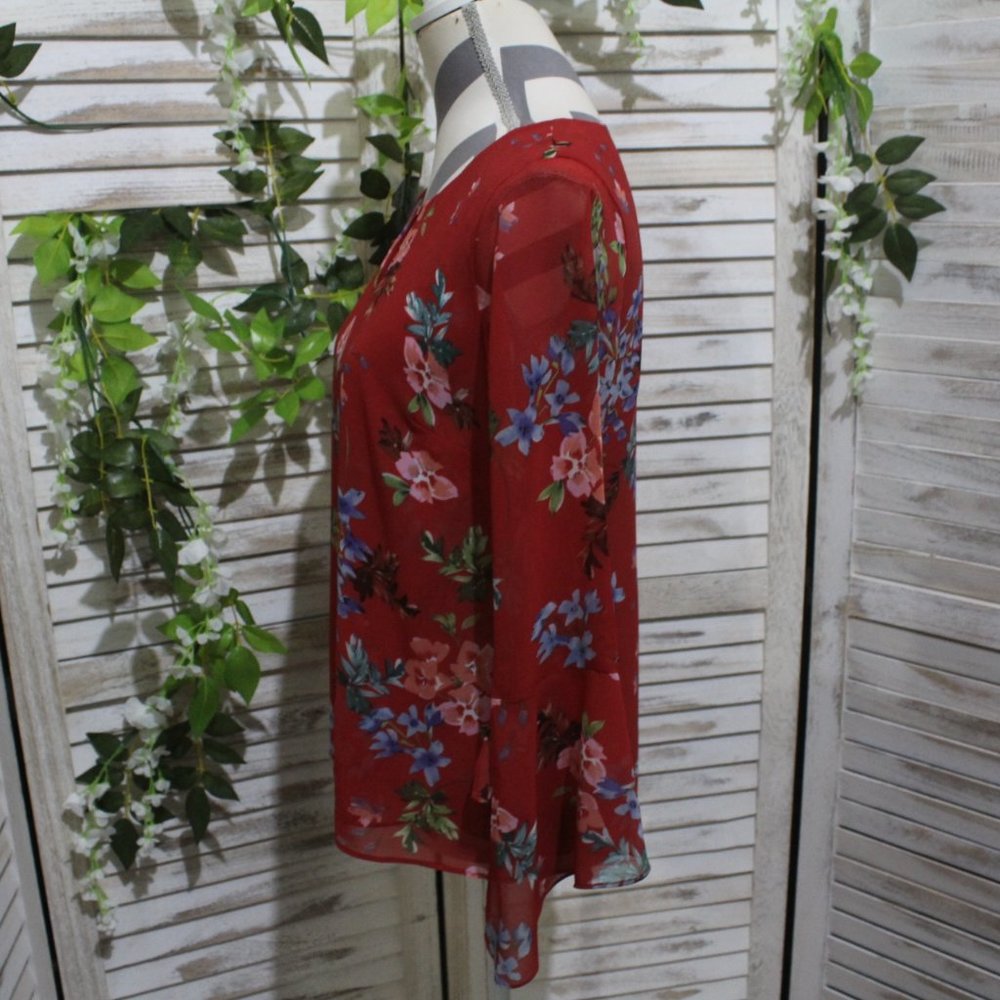 Cabi Red Floral Devoted Blouse (529) - image 8